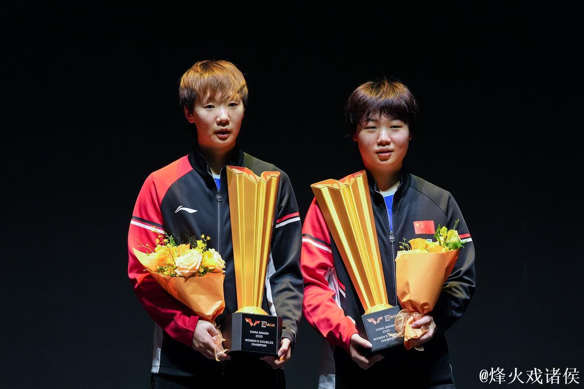 WTT总决赛女单巅峰对决 王曼昱力克蒯曼摘冠 WTT总决赛女单巅峰对决 王曼昱力克蒯曼摘冠